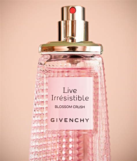 givenchy live irresistible eau de parfum 100 ml|live irresistible givenchy blossom crush.